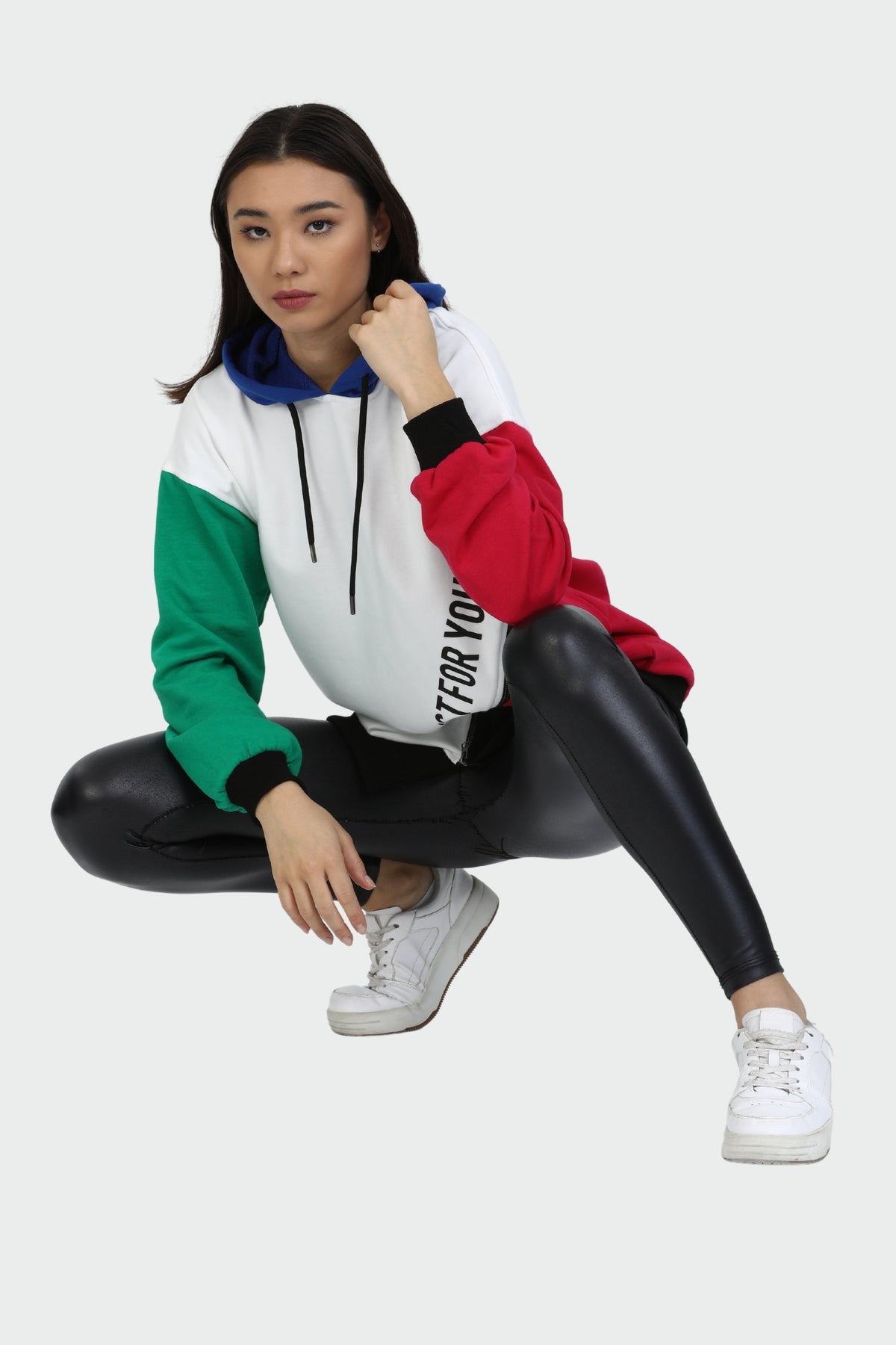 Zipper Accessorized Sweatshirt