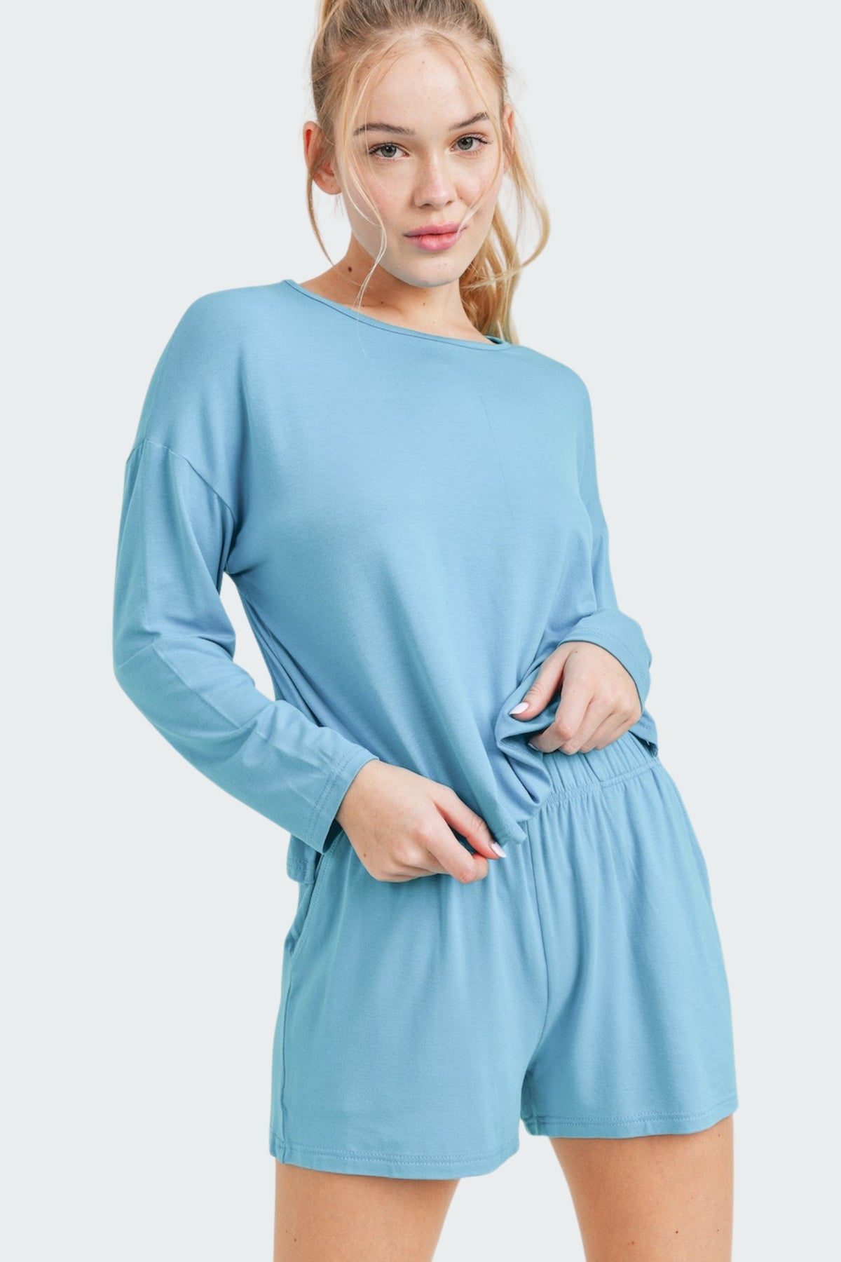 high low top and shorts with pockets