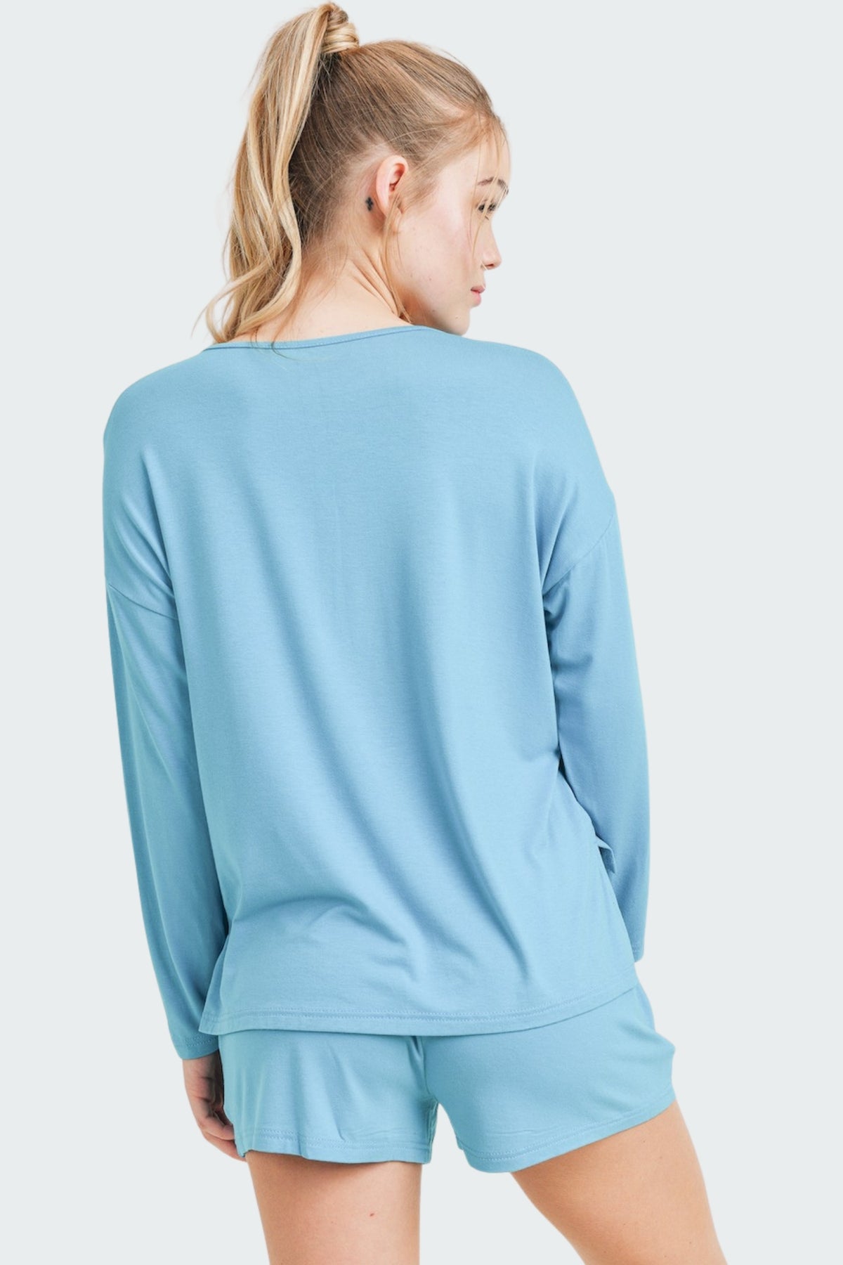 high low top and shorts with pockets