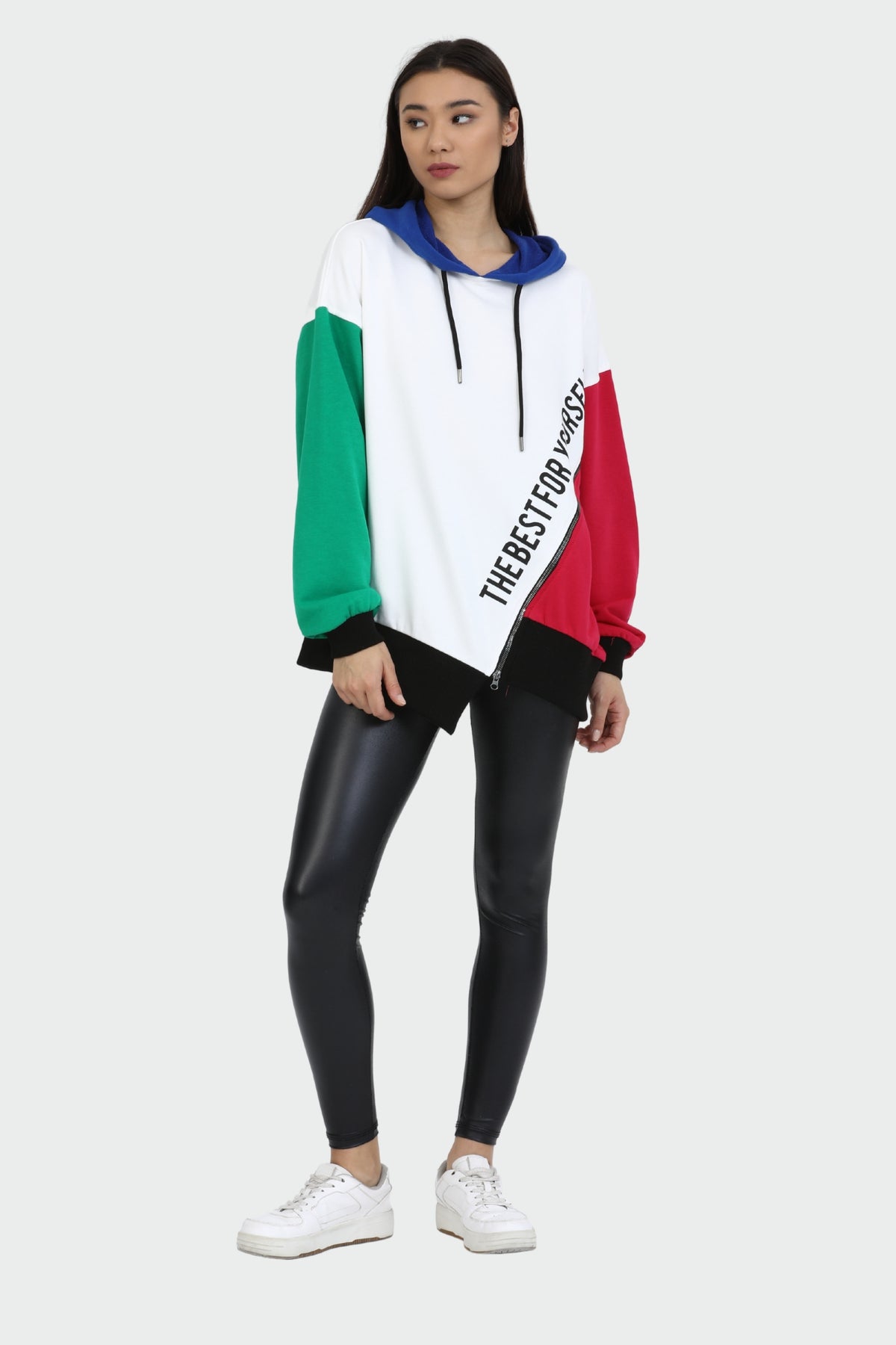 Zipper Accessorized Sweatshirt