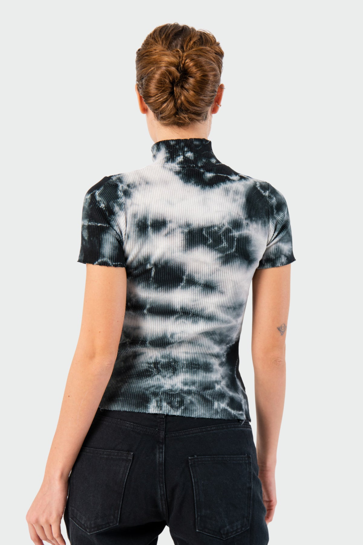 Contrast Tie-Dye Black Top