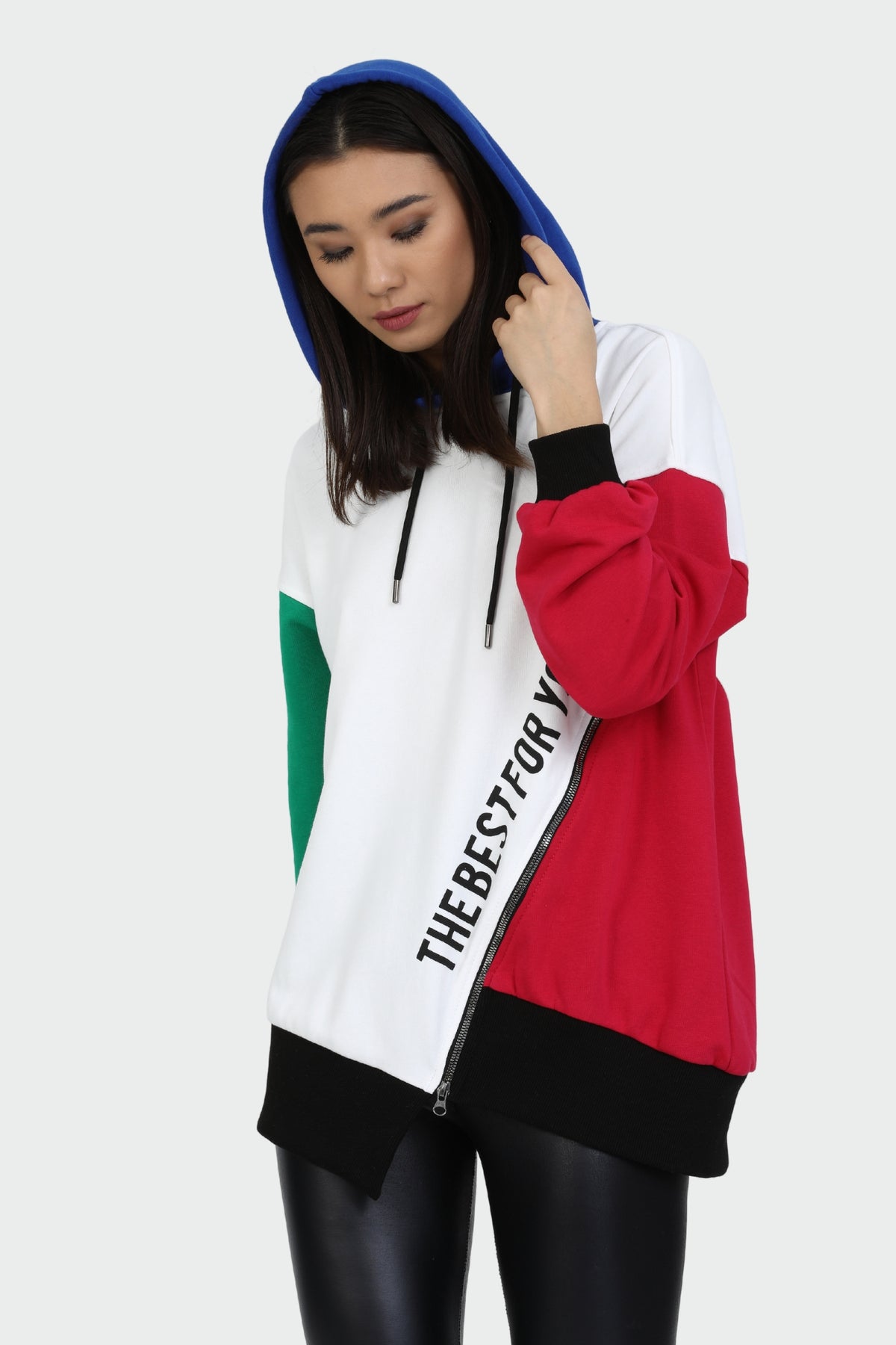 Zipper Accessorized Sweatshirt